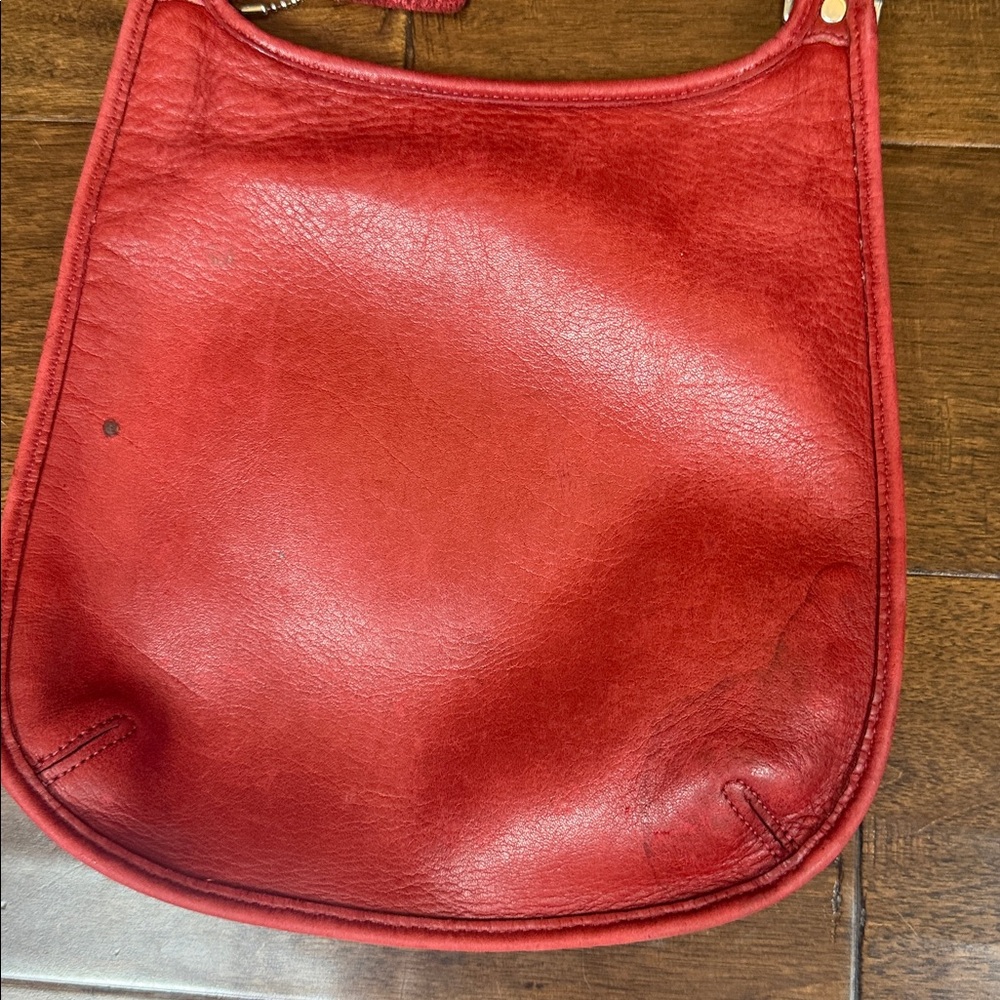 Vintage Coach Red Leather Flap Bag 9135 - Picture 7 of 9